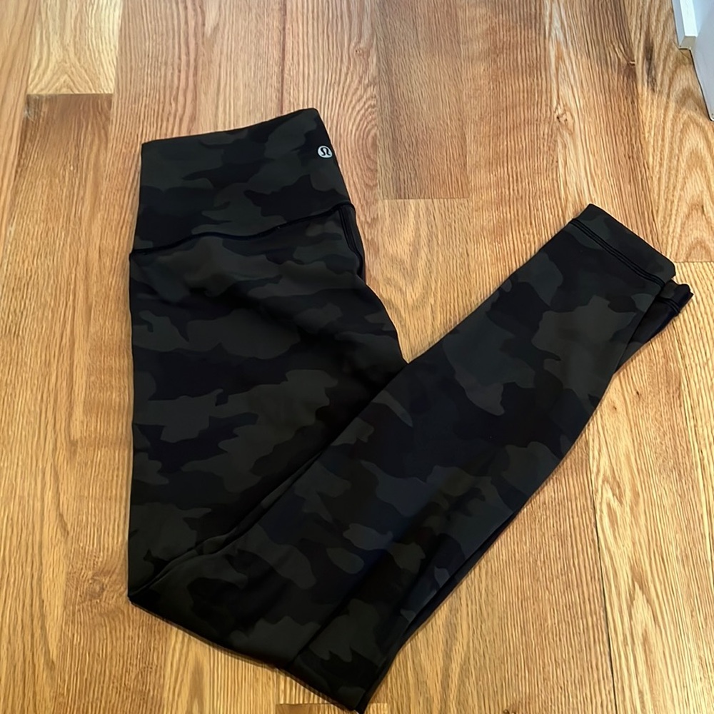 Lululemon high rise wunder under luxtreme full length leggings Sz 10